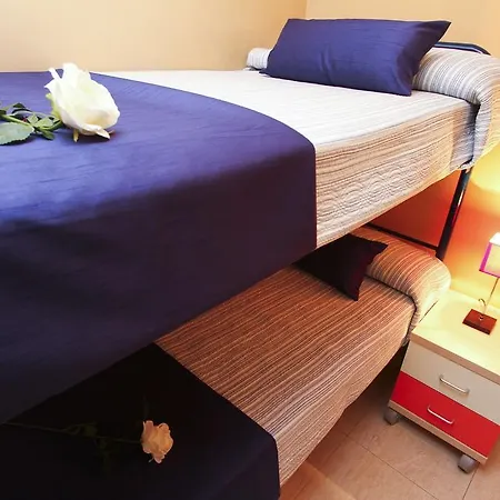 Carlos V Planet Costa Dorada Apartamento *